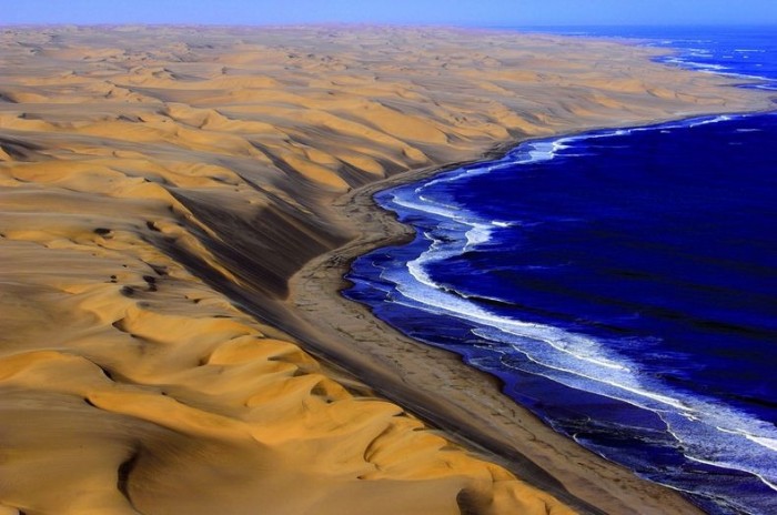 namib-desert-meets-sea-2[2]